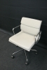 VITRA SOFT PAD CHAIR EA 217 (refurbished) 64180