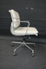 VITRA SOFT PAD CHAIR EA 217 (refurbished) 64188