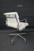 VITRA SOFT PAD CHAIR EA 217 (refurbished) 64189