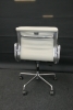 VITRA SOFT PAD CHAIR EA 217 (refurbished) 64190