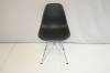 Vitra Eames DSR Plastic Chair Zwart 58212