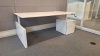 Bureau Ahrend Four Two met ladenblok 73610