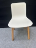 Design bezoekersstoel Vitra HAL R Wood (2e hands) 71562