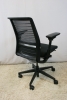Ergonomische bureaustoel Steelcase Think nieuwste model 60866
