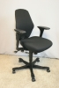 Ergonomische bureaustoel Kinnarps PLUS(6) zwart met nieuwe bekleding 62396
