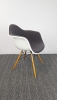 Vitra Eames DAW Plastic Chair 2e hands) 76574