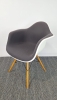 Vitra Eames DAW Plastic Chair 2e hands) 76579