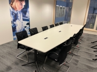Vergadertafel Ahrend 