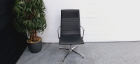 Design stoel ICF UNA Executive Chair (2e hands)
