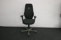 SUPERPROMO Ergonomische bureaustoel Kinnarps PLUS(6) antraciet grijs (2e hands)