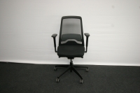 Ergonomische bureaustoel Interstuhl Every EV211