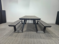 Eettafel met banken - kantine buitenset