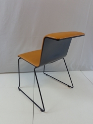 Design bezoekersstoel BULO TAB Chair in leder