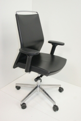 Ergonomische bureaustoel Franch in zwart leder