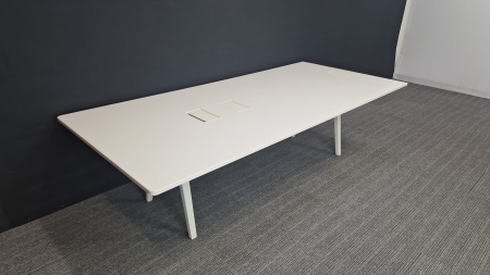 Vergadertafel Vitra Joyn 2e keus