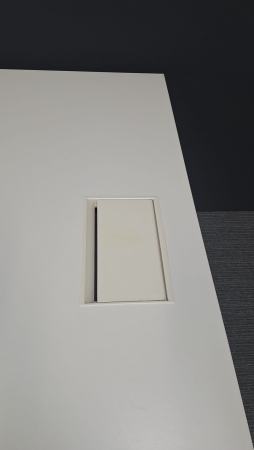 Vergadertafel Vitra Joyn 2e keus