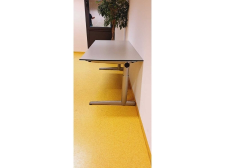 Bureau Ahrend 500