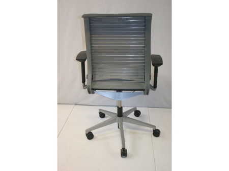 Ergonomische bureaustoel Steelcase Think