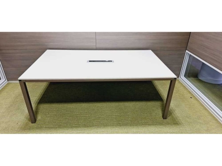 Vergadertafel Ahrend