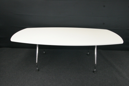 Refurbished vergadertafel Vitra AD HOC