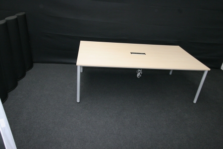 Vergadertafel Orange 2200 x 1200