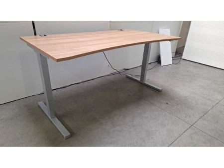 Zit-sta bureau CEKA