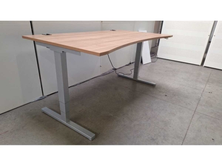 Zit-sta bureau CEKA