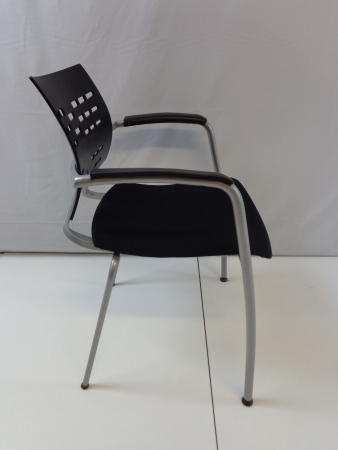 Bezoekersstoel Comforto zwart (2e hands)