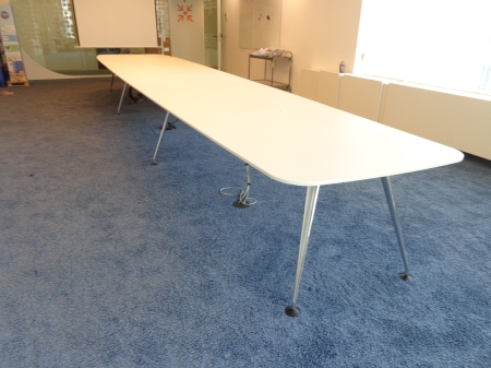 Vergadertafel Vitra AD-Hoc 7200 x 1400