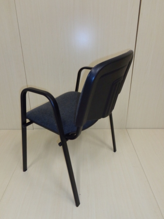 Bezoekersstoel ISO Grijs met armleuningen