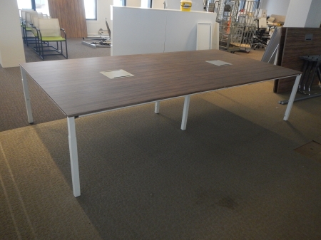 Vergadertafel/workbench Sedus 3200 x 1600