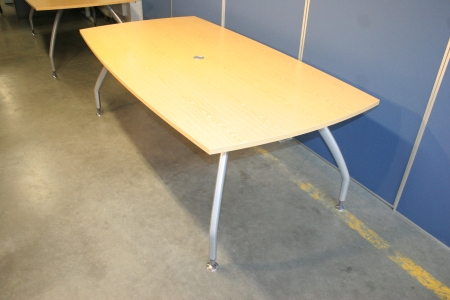 Vergadertafel Werndl 2100 x 1100 eik