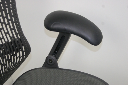 Herman Miller Mirra Triflex