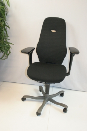 Refurbished ergonomische bureaustoel Kinnarps PLUS(6) zwart 