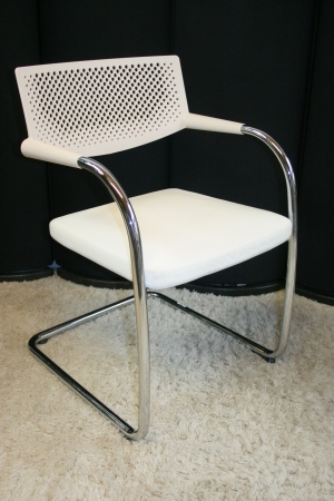 Bezoekersstoel Vitra Visavis Wit leder (2e hands)