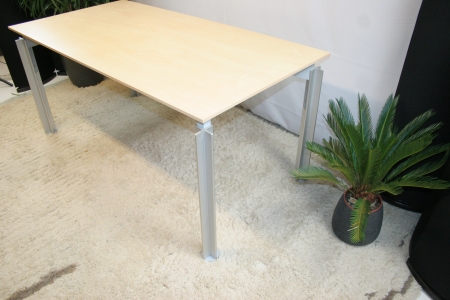 Design bureau/vergadertafel BULO H2O 1600 x 800 (2e hands)