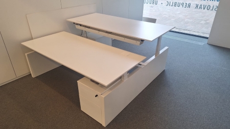 Duoworkbench Ahrend Four Two zit-sta