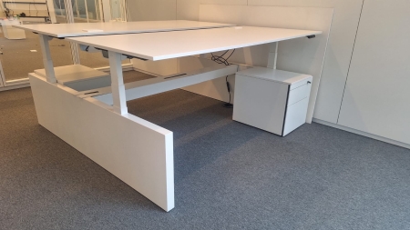 Duoworkbench Ahrend Four Two zit-sta