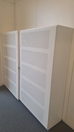 Akoestische schuifdeurkast Ahrend 1950 x 2400 (2e hands)