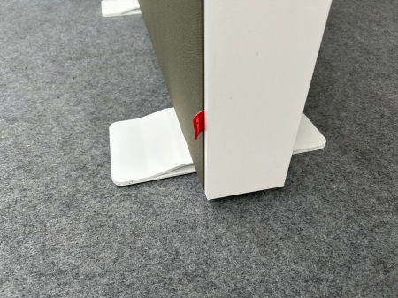 Akoestische roomdivider met whiteboard (2e hands)