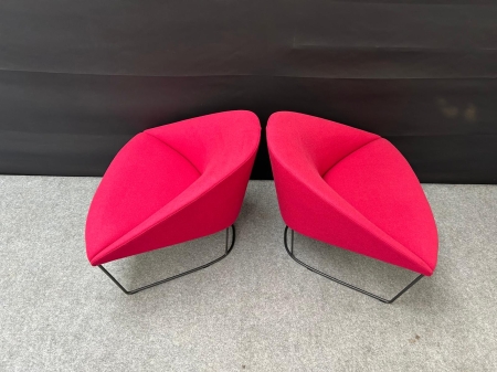 Design ontvangst fauteuille Arper Colina