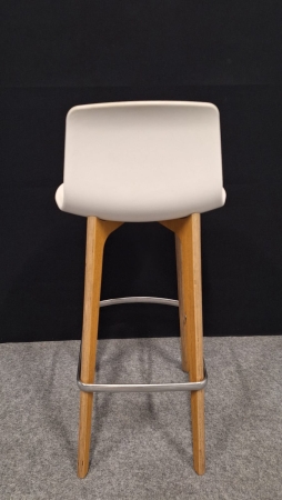 Barkruk Enea Lottus Wood (2e hands)