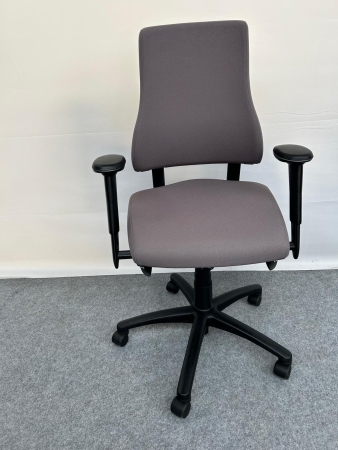ZOMERPROMO BMA Axia Classic Office Greige (2e hands)