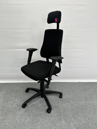 BMA Axia Classic Office Refurbished