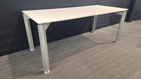 Design bureau BULO H2O (2e hands)
