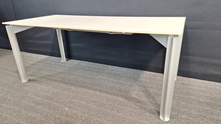 Design bureau BULO H2O (2e hands)
