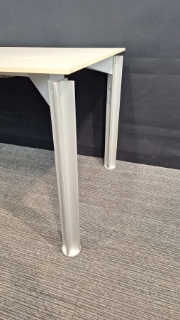 Design bureau BULO H2O (2e hands)