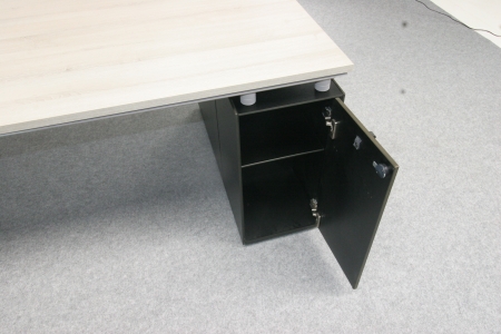 Directiebureau Bulo M2000 refurbished