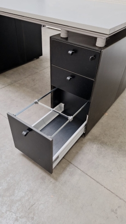 Directiebureau Bulo M166 alu decor