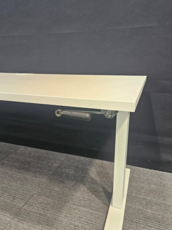 Slinger verstelbaar zit/sta bureau Ergonice